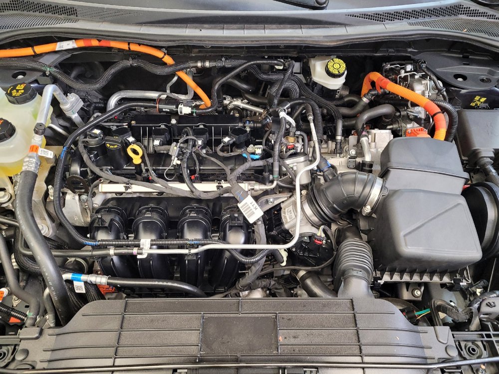 Used 2021 Ford Escape SEL image 30