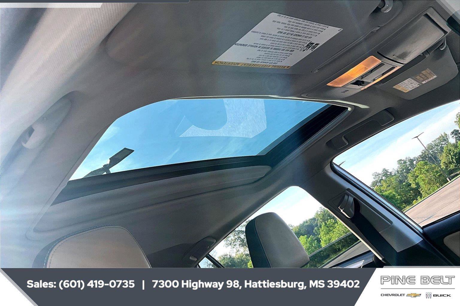 Used 2018 Toyota RAV4 Limited FWD image 16