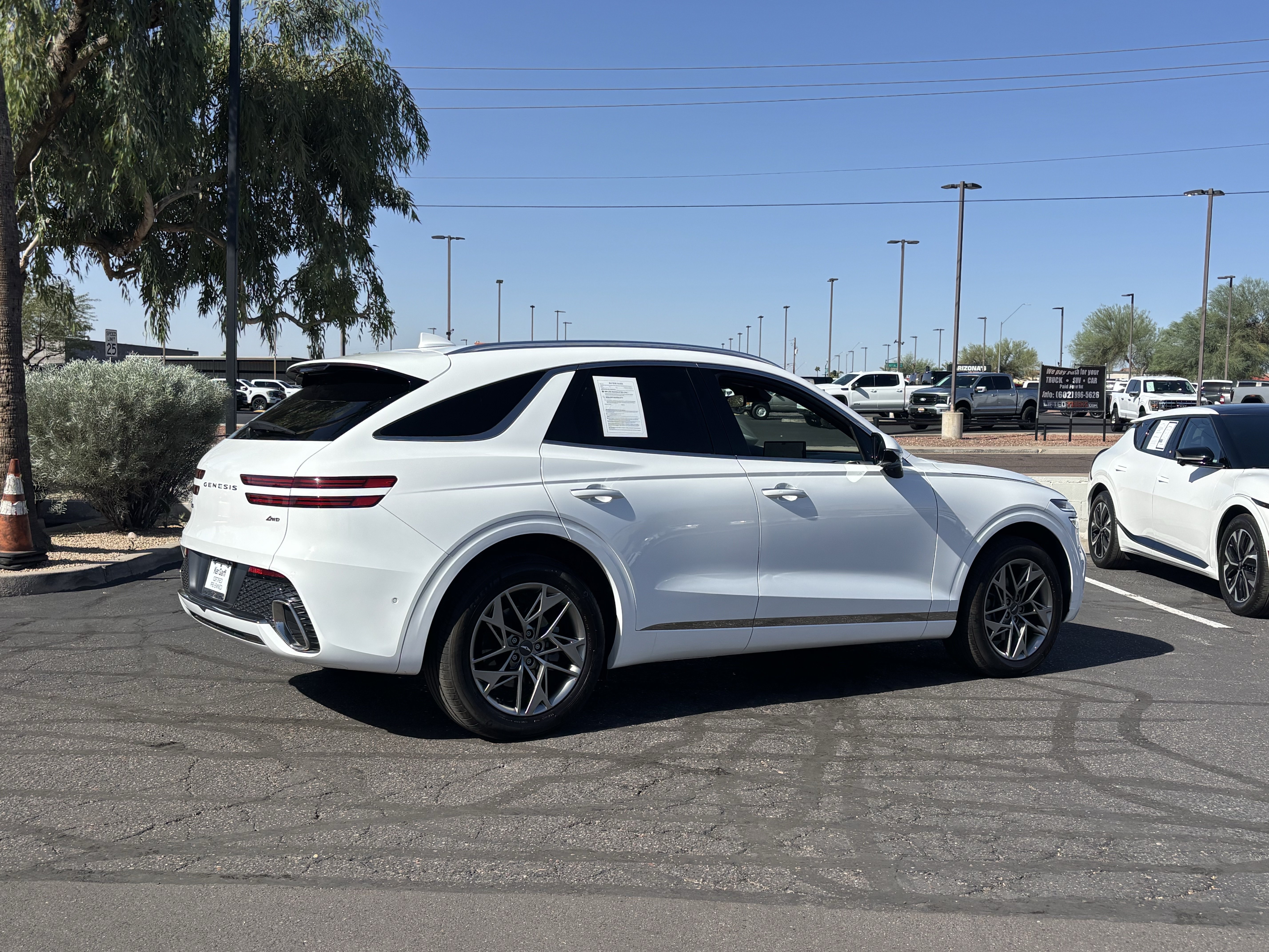 Used 2022 Genesis GV70 2.5T w/ Advanced Package AWD/4WD image 3