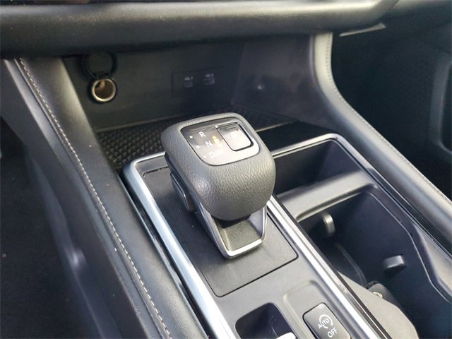 Used 2024 Nissan Pathfinder SV image 24