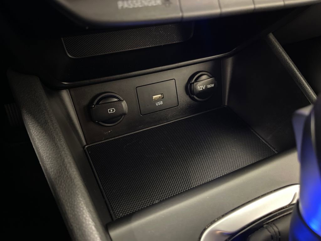 Used 2023 Hyundai Kona SEL image 30