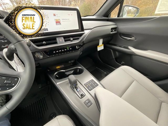 New 2025 Lexus UX 300h AWD image 18