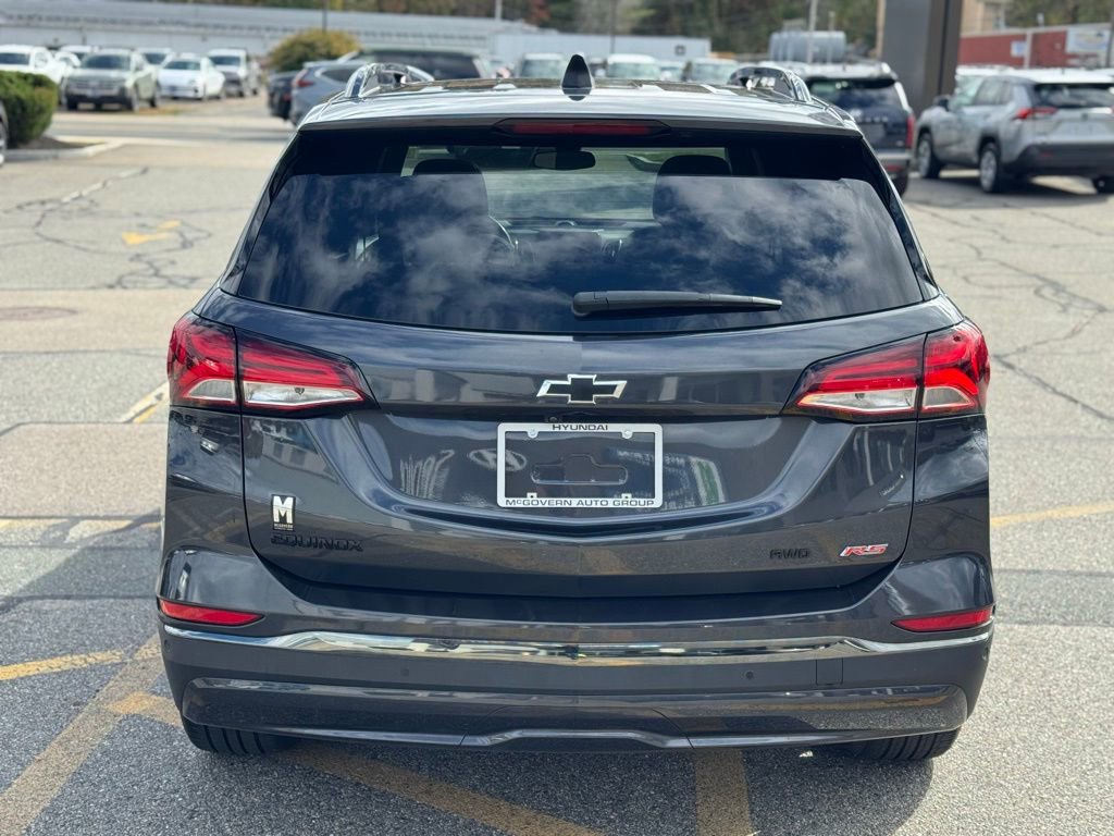 Used 2022 Chevrolet Equinox RS w/ RS Leather Package image 5