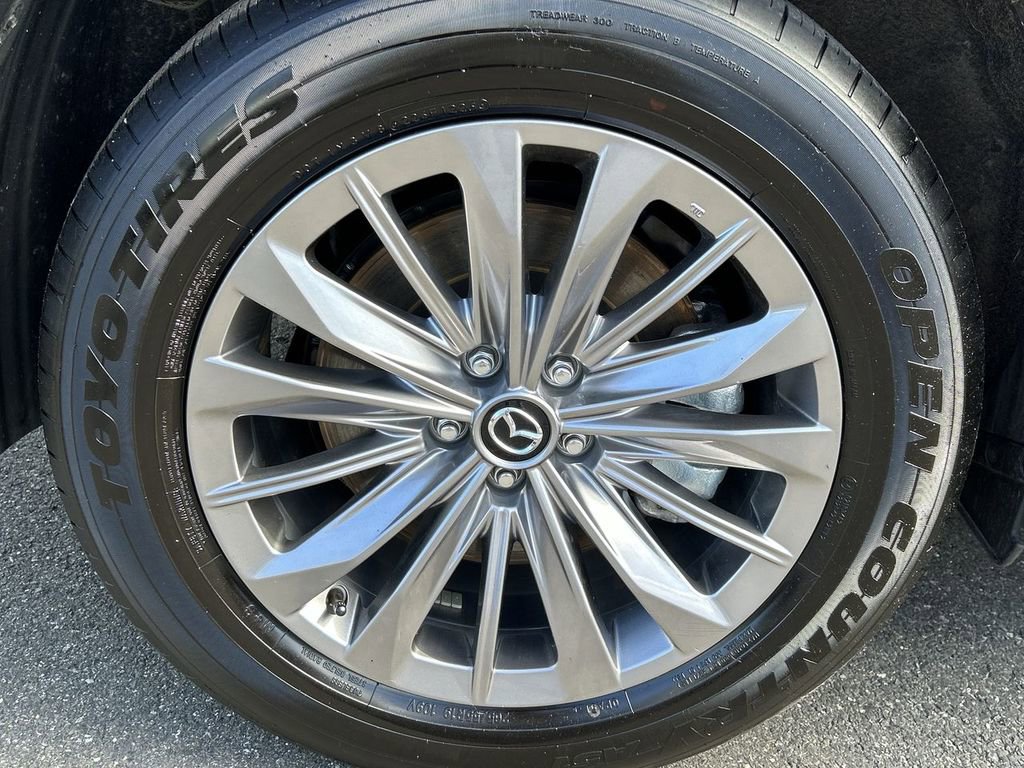 Certified 2025 MAZDA CX-90 3.3 Turbo w/ Preferred Package image 12