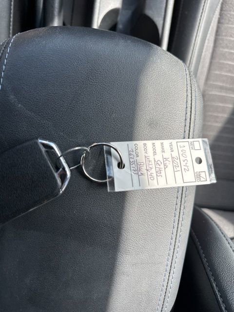 Certified 2021 Kia Seltos S image 43