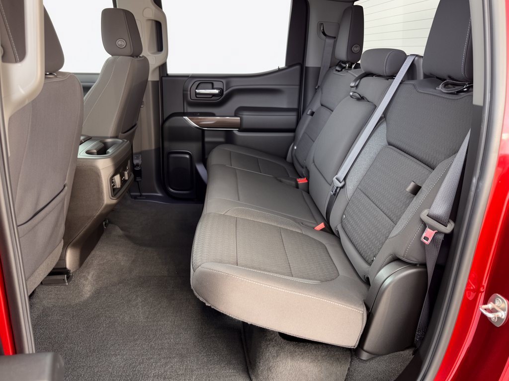 Used 2022 Chevrolet Silverado 1500 RST AWD/4WD image 25