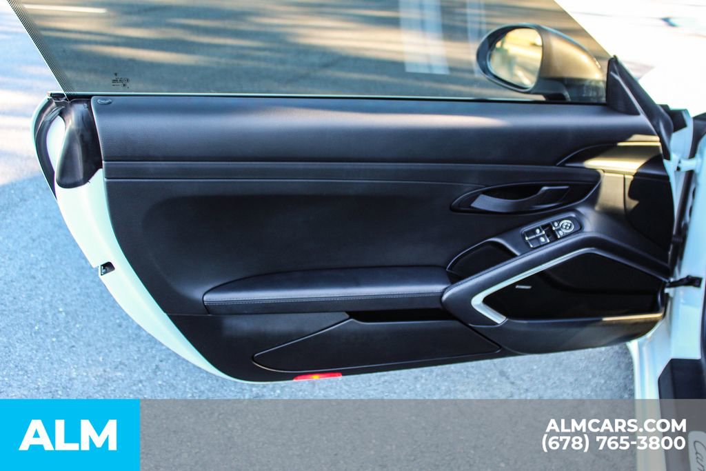 Used 2019 Porsche 911 Carrera T image 34