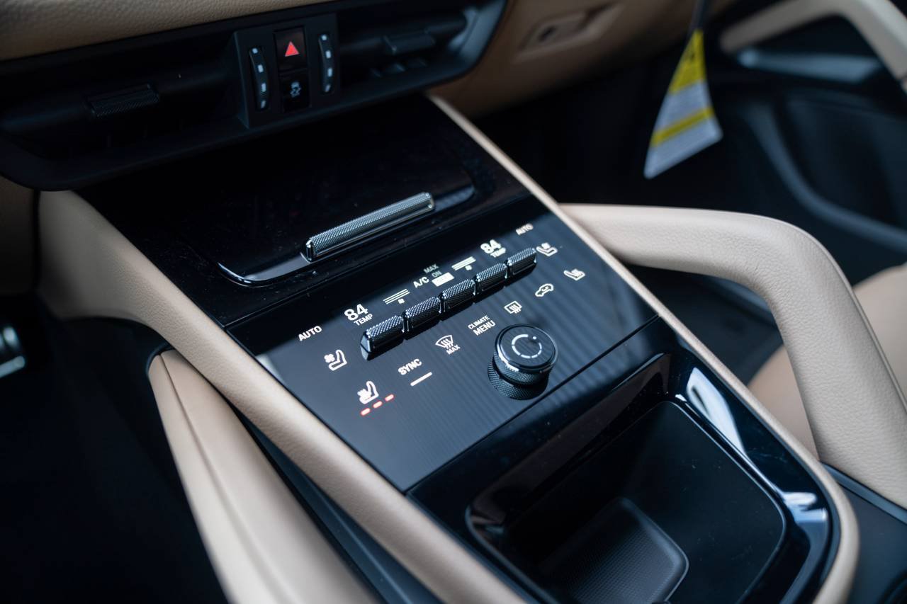 New 2026 Porsche Cayenne S AWD/4WD image 21
