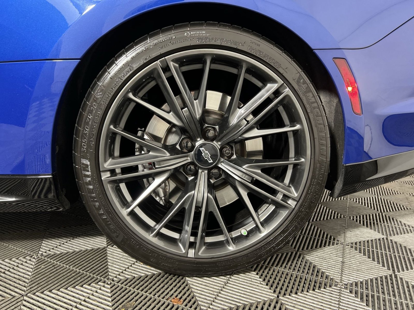 Used 2021 Chevrolet Camaro ZL1 image 12