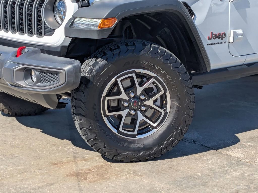 Used 2025 Jeep Wrangler Unlimited Rubicon image 32