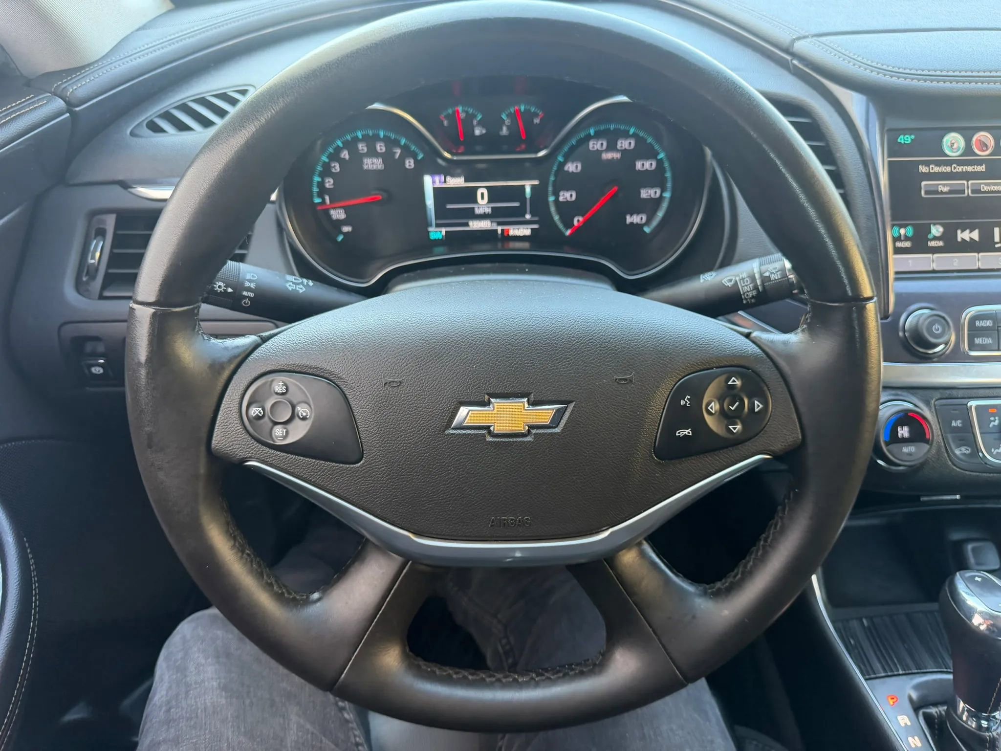 Used 2016 Chevrolet Impala LT w/ Convenience Package image 12