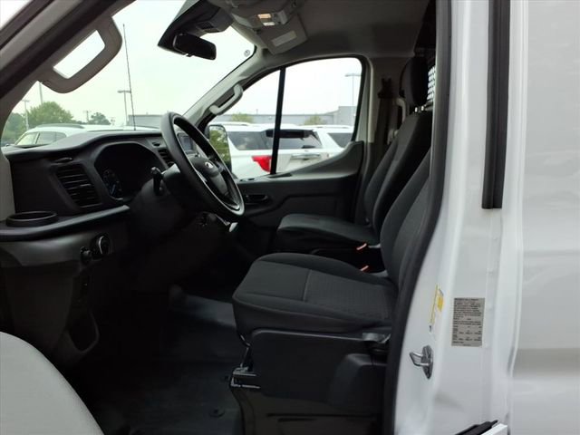 Used 2024 Ford Transit 250 Low Roof w/ Exterior Upgrade Package image 4
