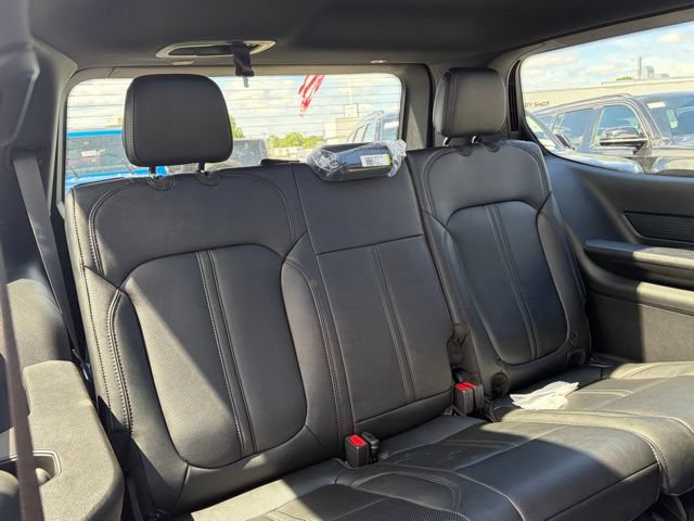 New 2026 Jeep Grand Wagoneer Limited AWD/4WD image 31