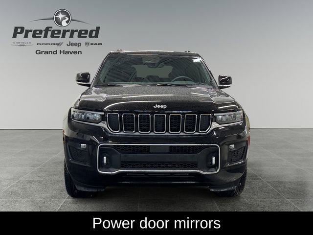 Used 2025 Jeep Grand Cherokee Overland w/ Trailer Tow Package image 13