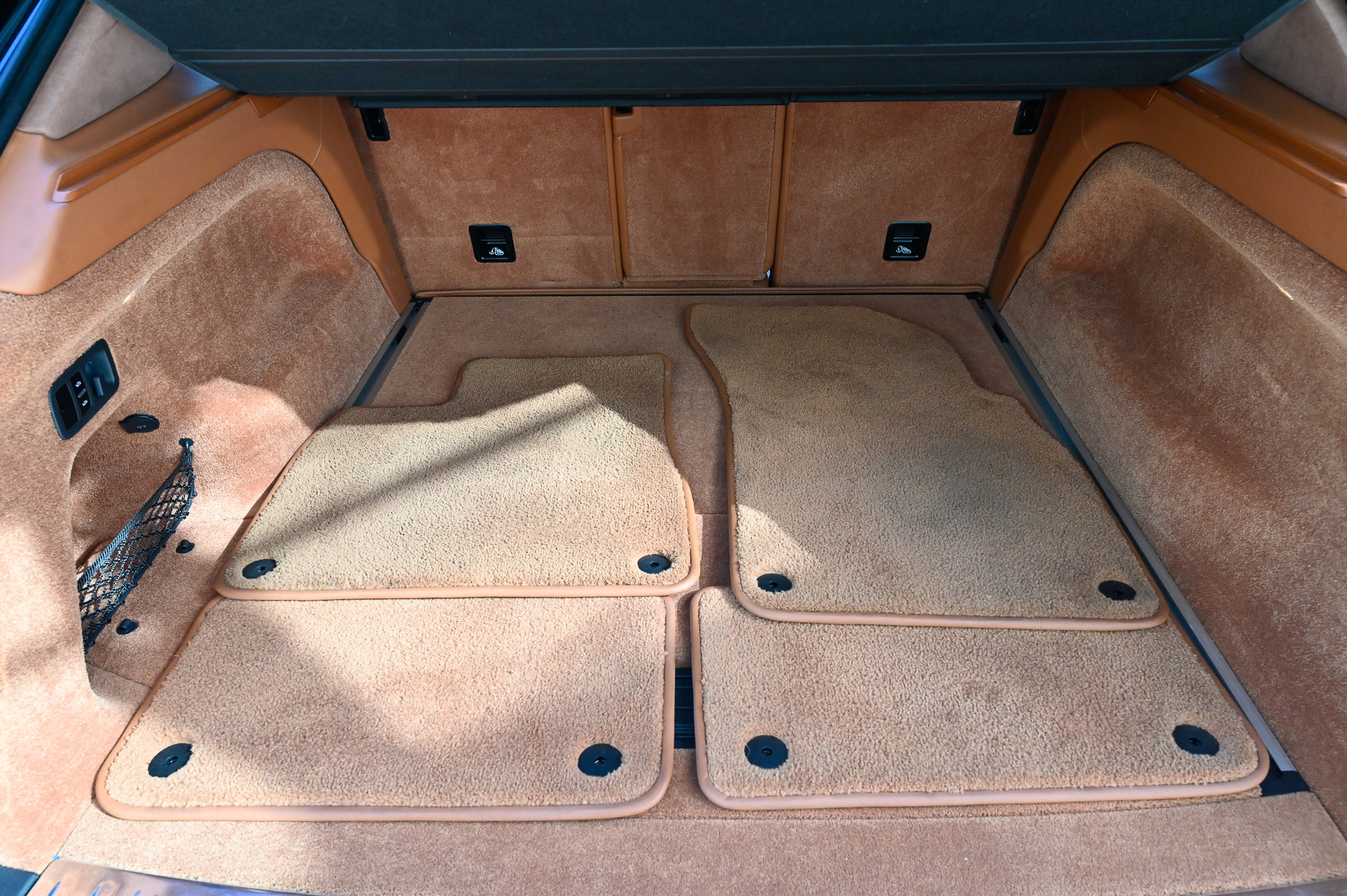 Used 2019 Bentley Bentayga image 42