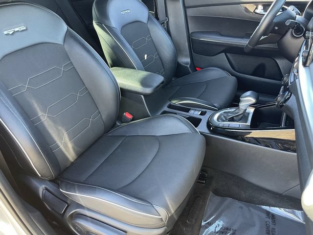 Used 2024 Kia Forte GT-Line w/ GT-Line Premium Package FWD image 12