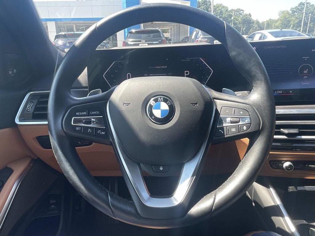 Used 2024 BMW 330i Sedan w/ Premium Package RWD image 24