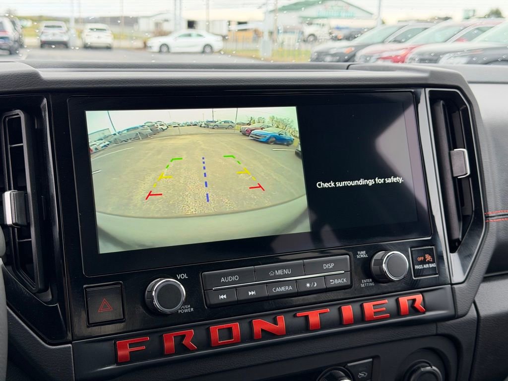 Used 2025 Nissan Frontier PRO-4X image 34