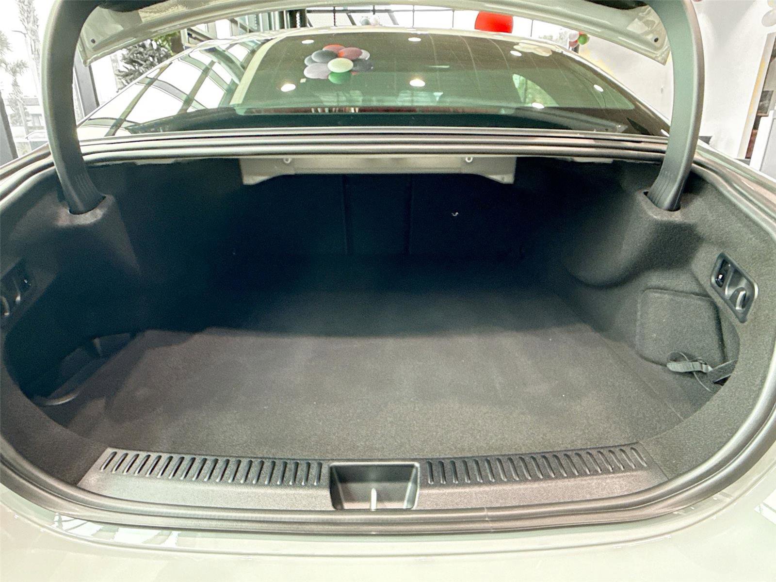 Used 2026 Mercedes-Benz E 53 AMG e 4MATIC Sedan image 26