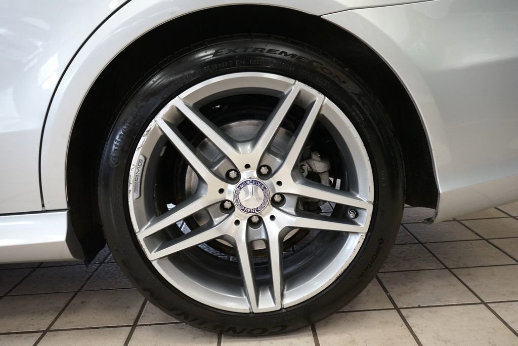Used 2014 Mercedes-Benz E 350 4MATIC Sedan image 59