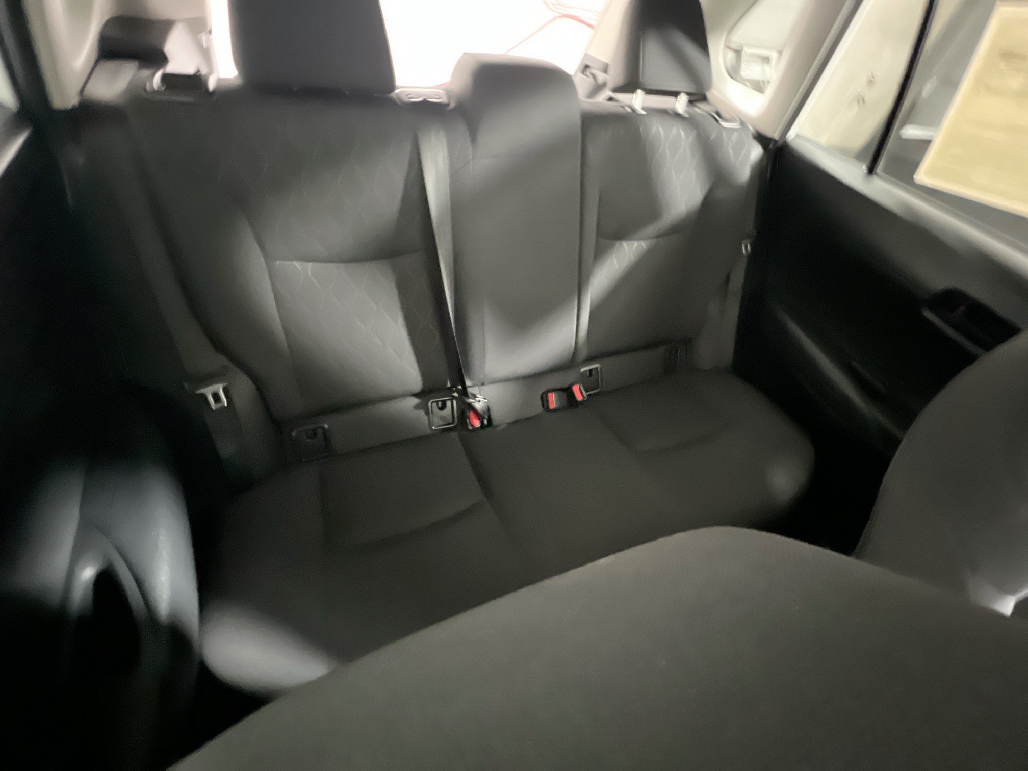 Used 2023 Toyota Corolla Cross LE AWD/4WD image 33