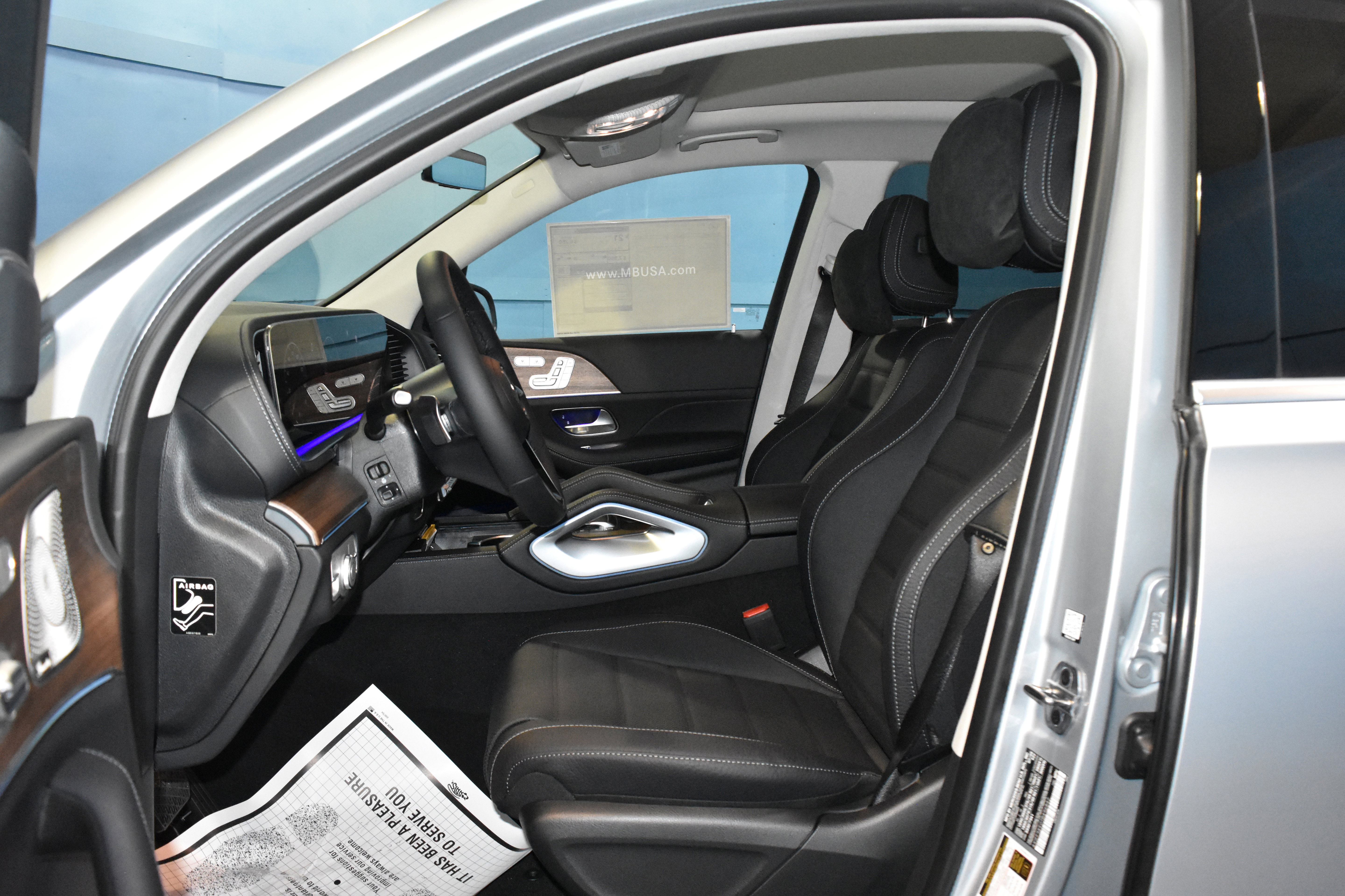 New 2026 Mercedes-Benz GLS 450 4MATIC image 7