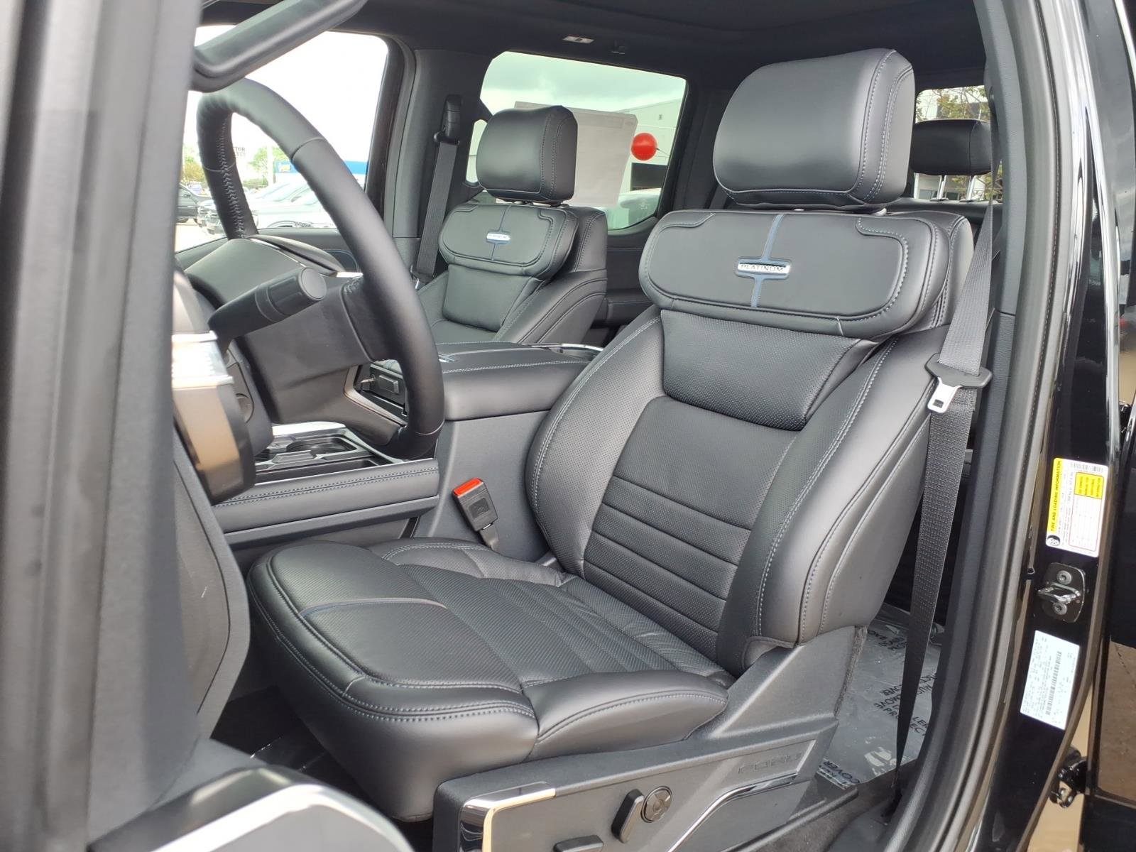 New 2026 Ford F250 4x4 Crew Cab Super Duty image 17