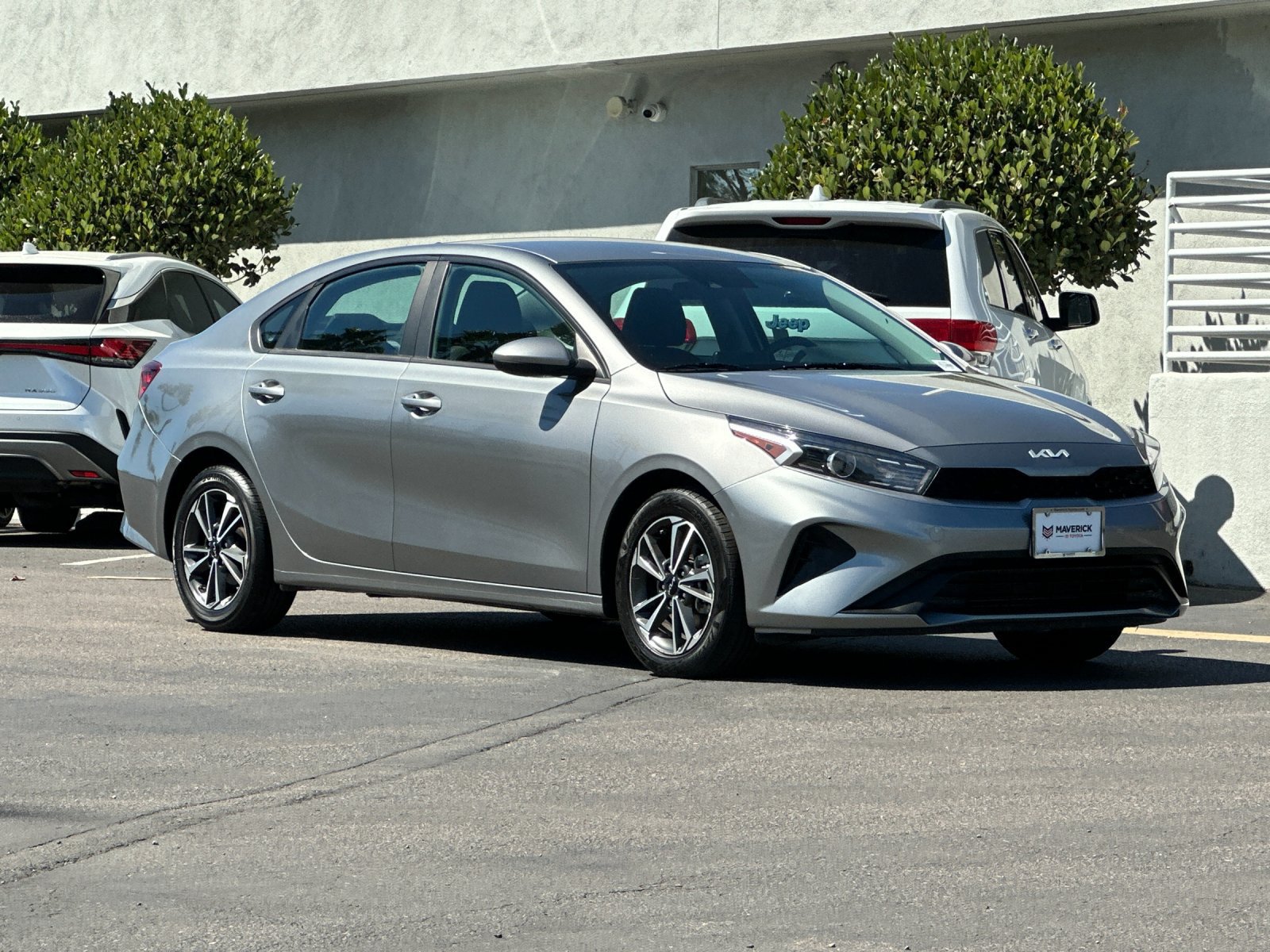 Used 2023 Kia Forte LXS FWD image 8