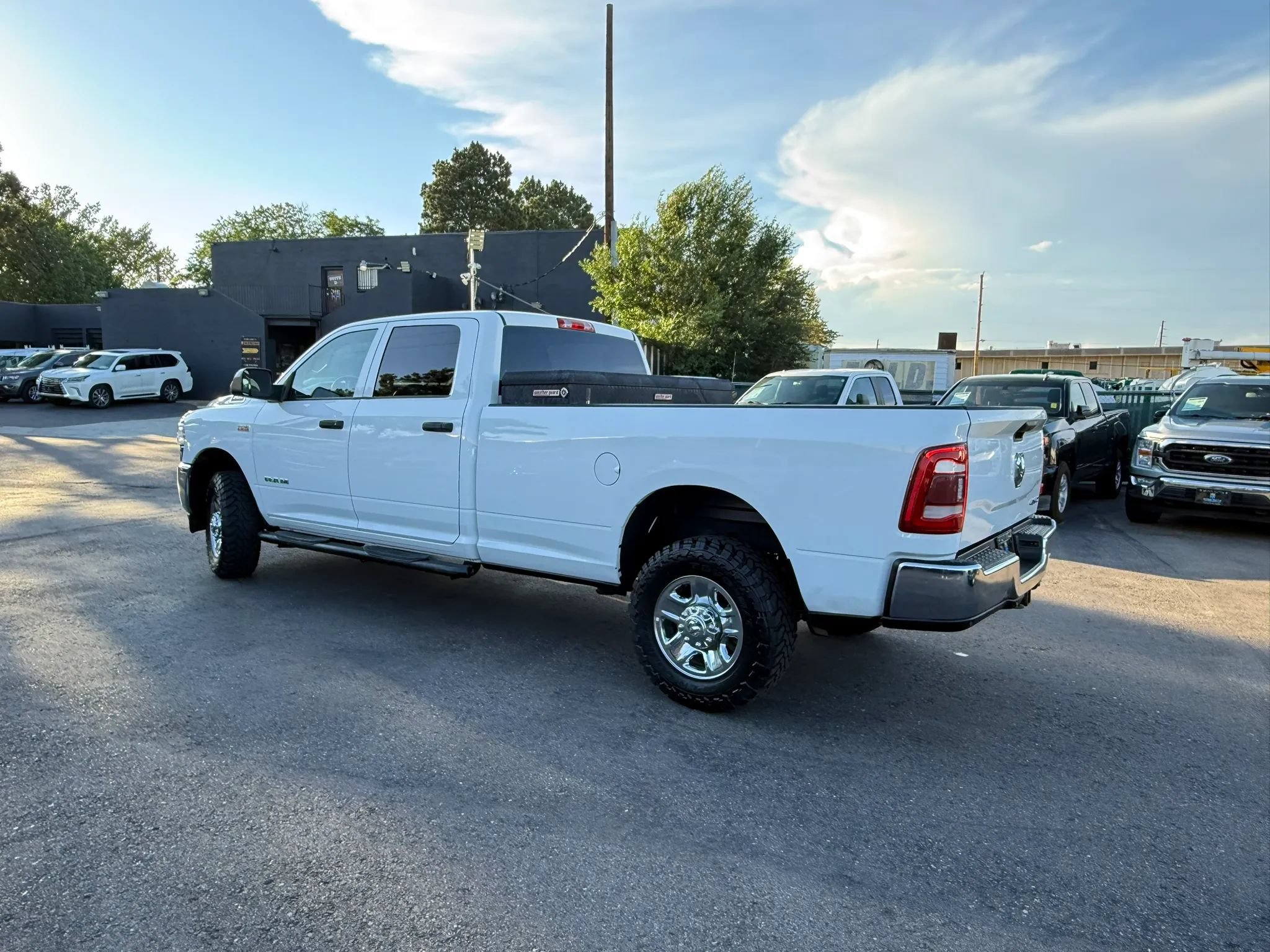 Used 2019 RAM 2500 Tradesman w/ Safety Group AWD/4WD image 3