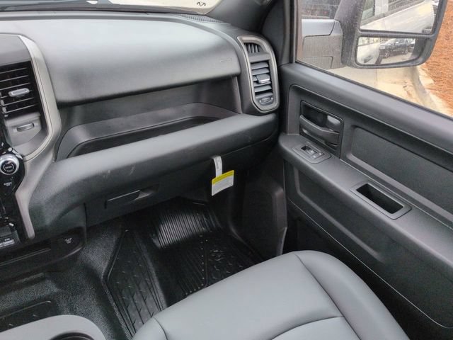 New 2026 RAM 3500 Tradesman AWD/4WD image 15