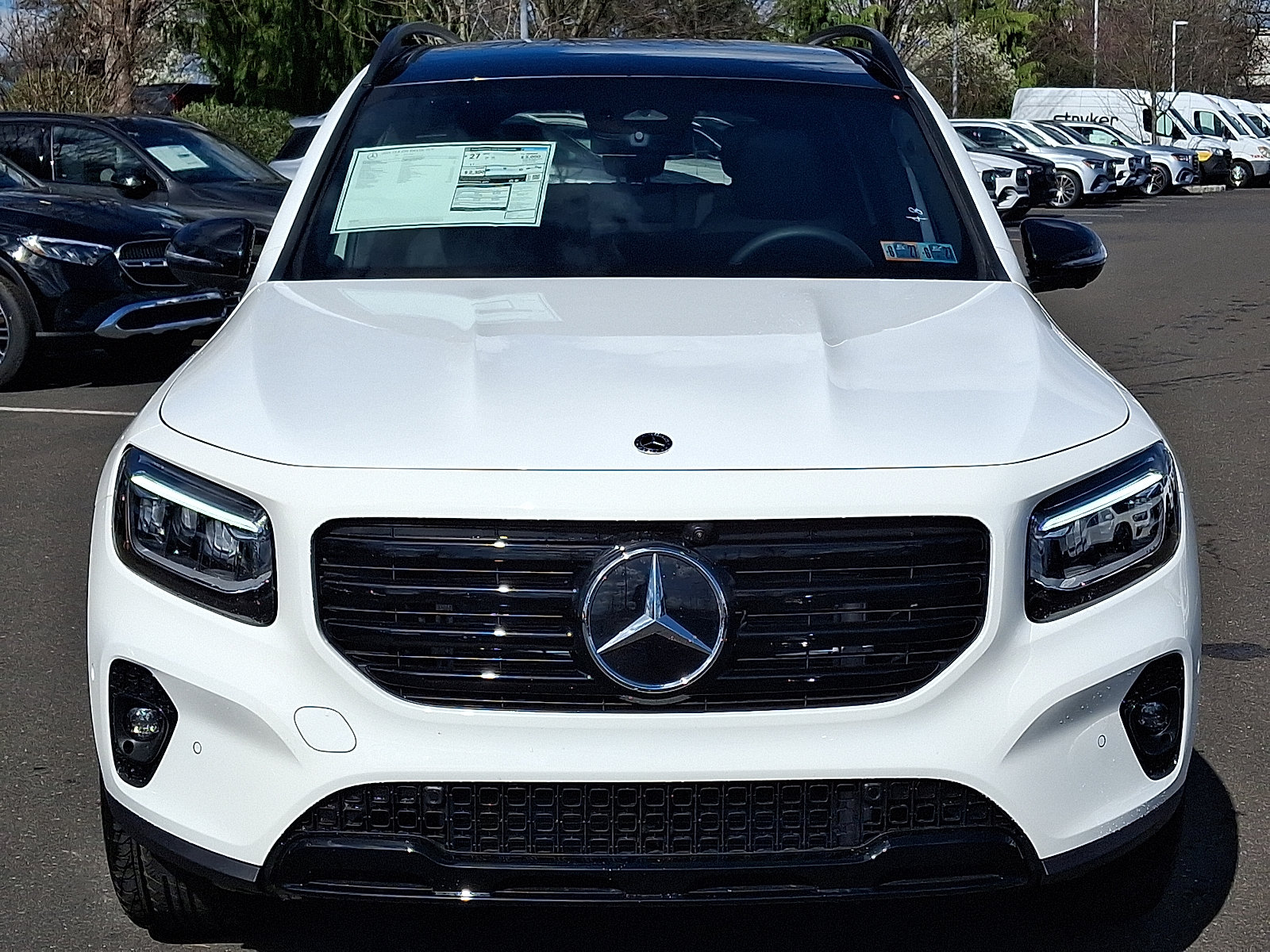 New 2026 Mercedes-Benz GLB 250 4MATIC image 2