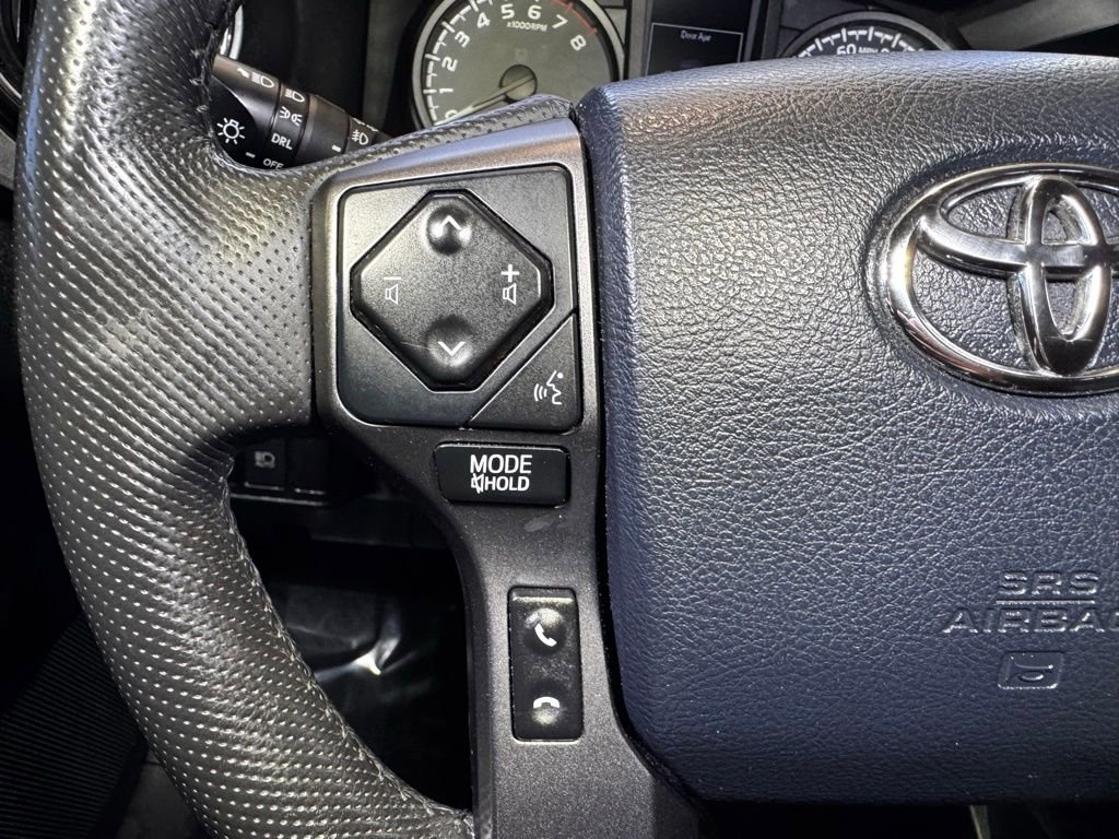 Used 2019 Toyota Tacoma TRD Off-Road image 24