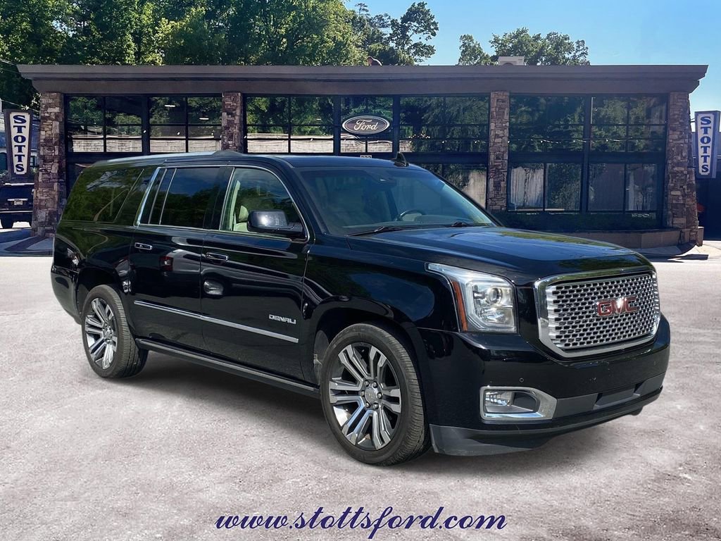 Used 2017 GMC Yukon XL Denali w/ Open Road Package AWD/4WD image 1