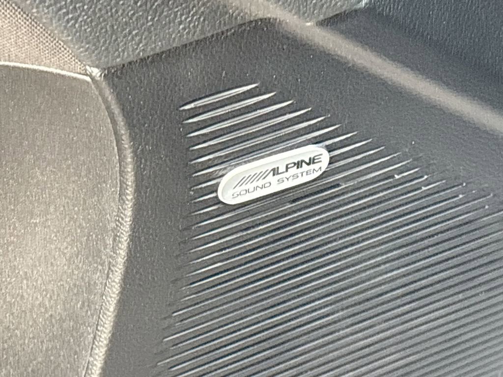 Used 2021 Dodge Challenger R/T w/ Performance Handling Group image 19