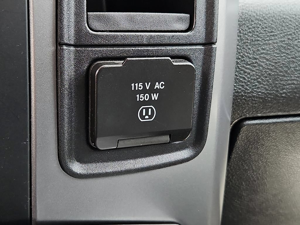 Used 2023 RAM 1500 Classic SLT w/ Trailer & Traction Group AWD/4WD image 26