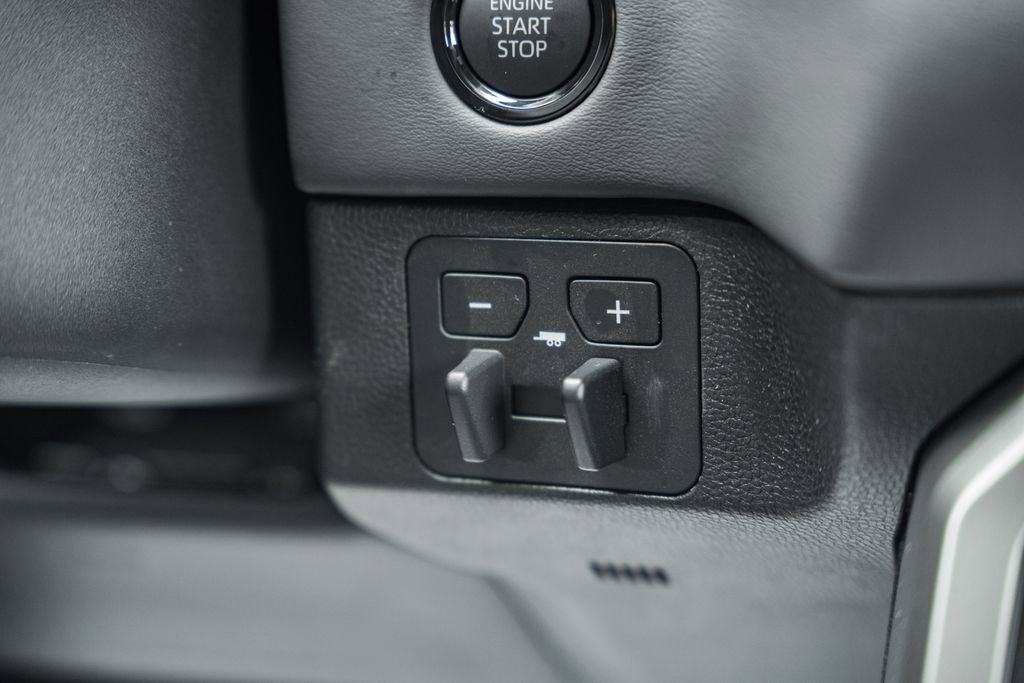 New 2026 Toyota Tundra Platinum image 30