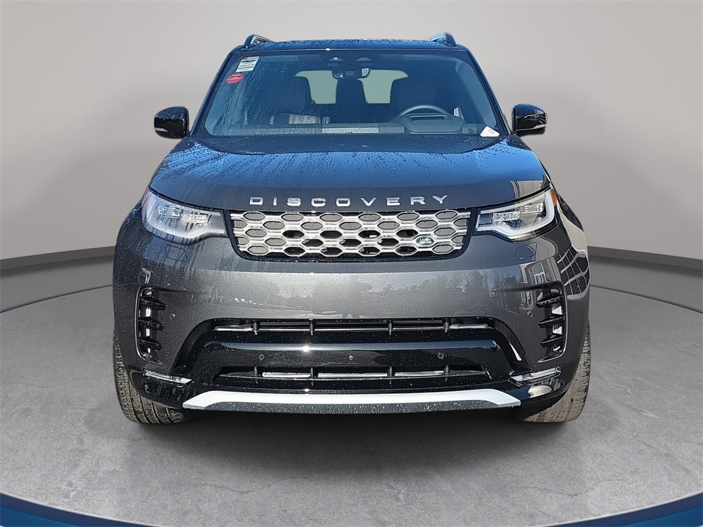 New 2026 Land Rover Discovery Limited Edition image 2