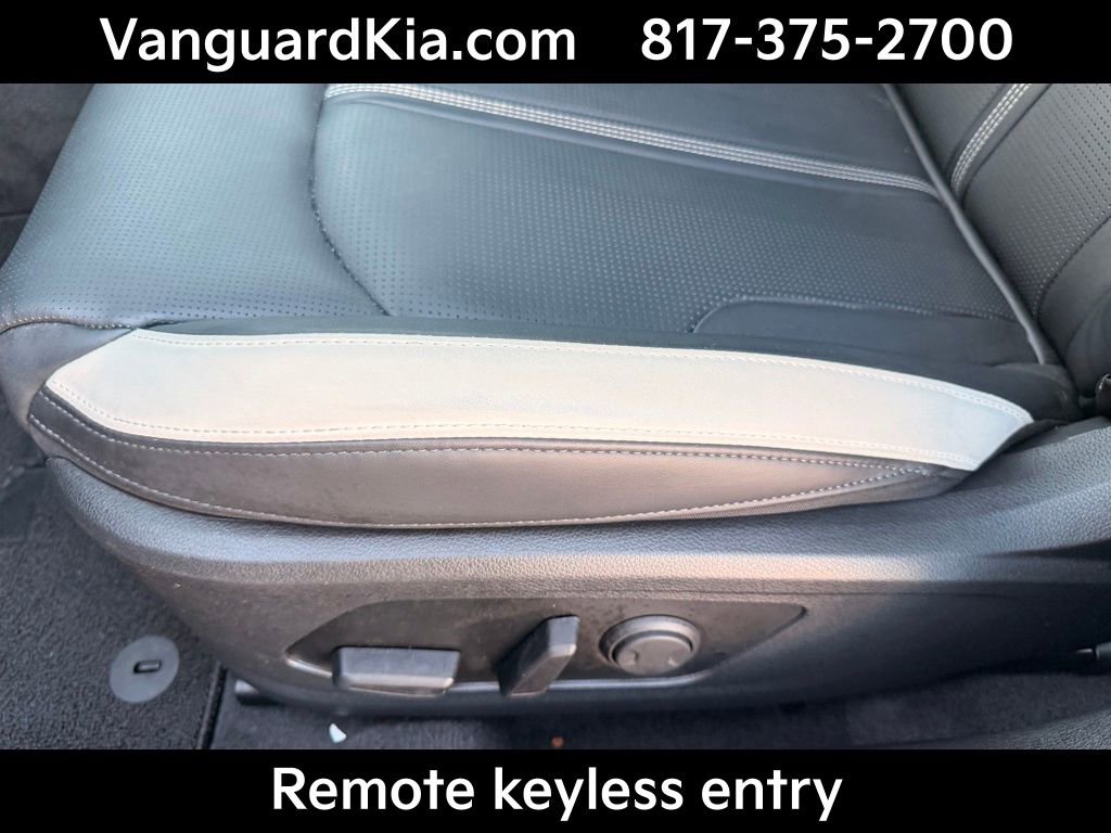 Certified 2025 Kia K5 GT-Line image 14