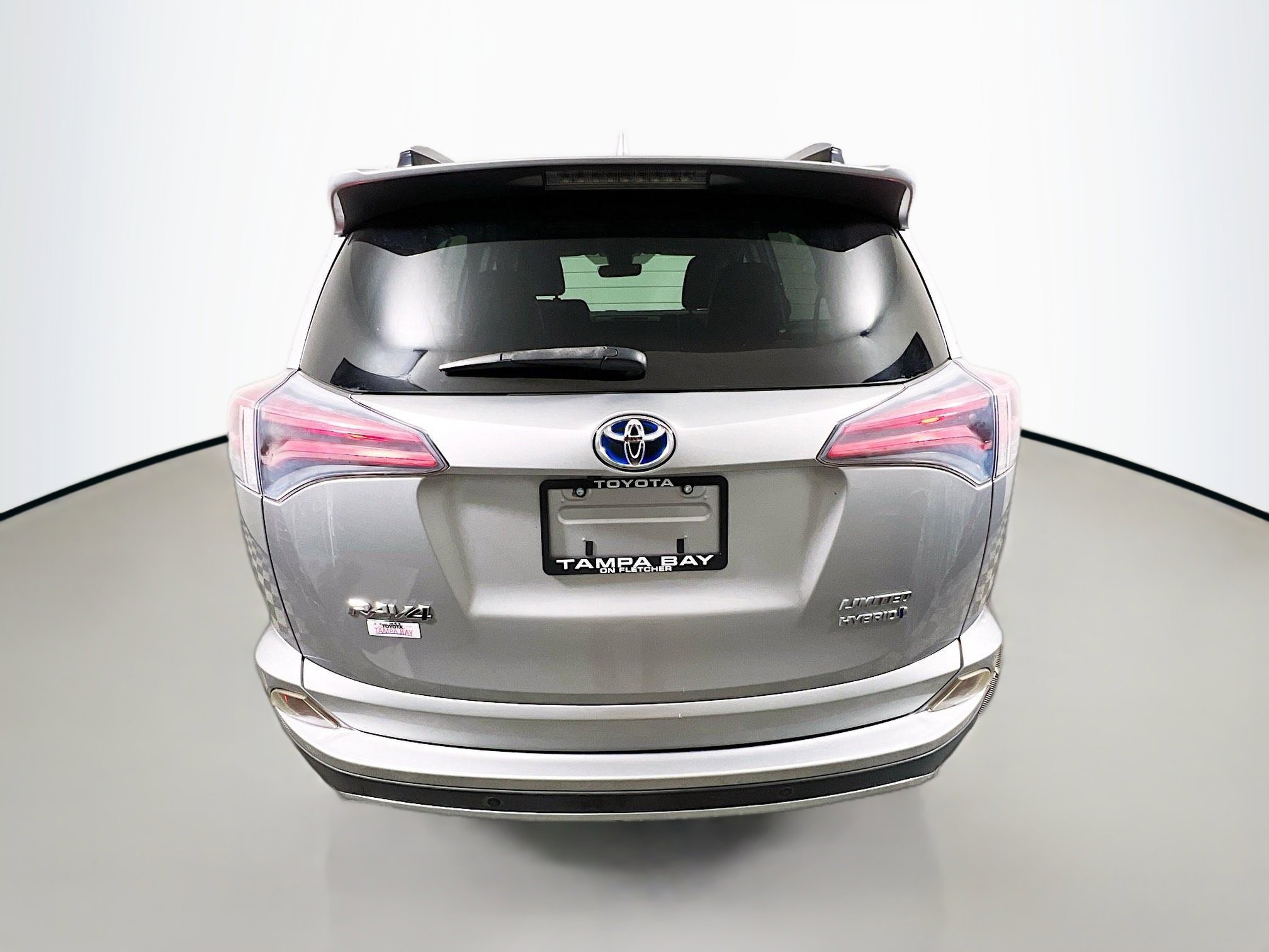 Used 2017 Toyota RAV4 Limited AWD/4WD image 6