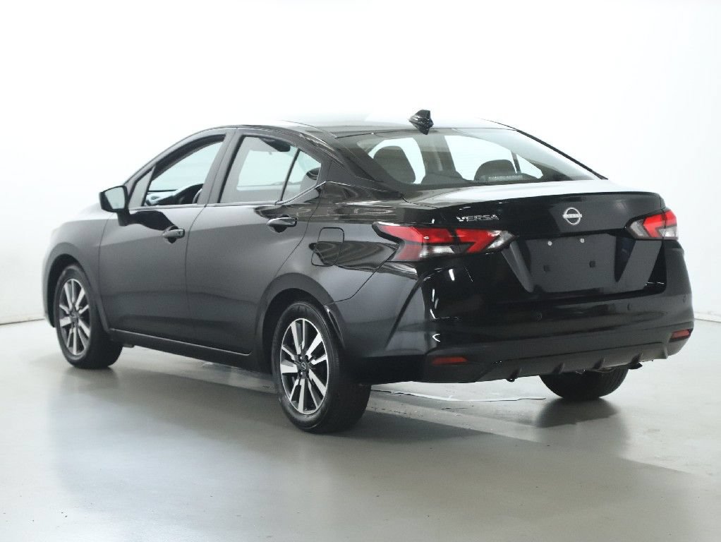 Used 2025 Nissan Versa SV FWD image 38