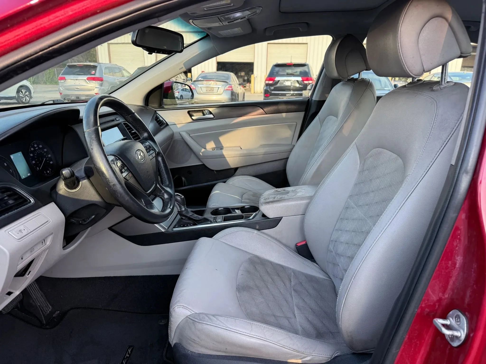 Used 2017 Hyundai Sonata Sport w/ Value Edition Package 02 image 2