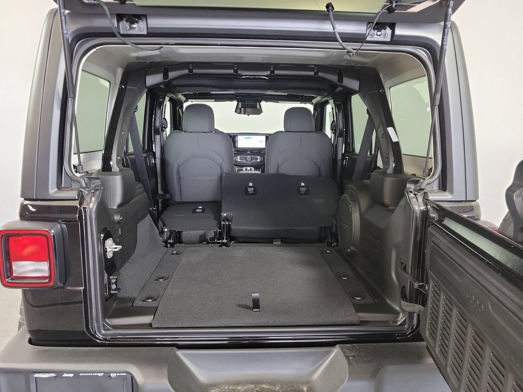 New 2026 Jeep Wrangler Unlimited Sport AWD/4WD image 27