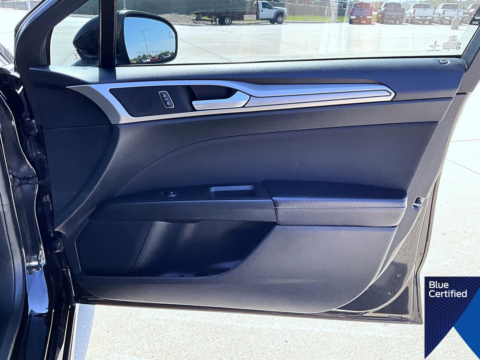 Certified 2019 Ford Fusion SE FWD image 18
