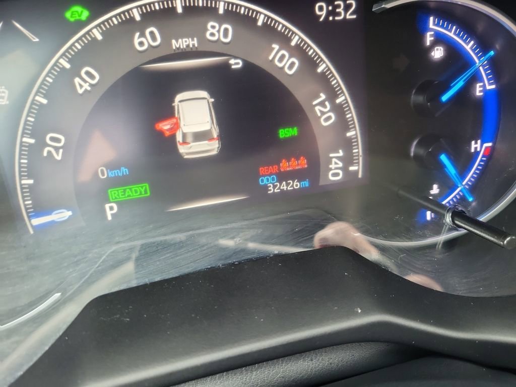 Used 2024 Toyota RAV4 XLE image 17