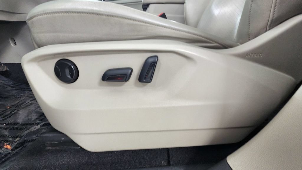 Used 2018 Volkswagen Atlas SE FWD image 11