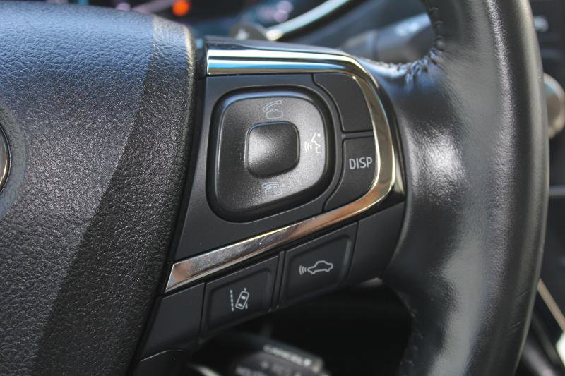 Used 2018 Toyota Avalon Touring w/ Carpet Mat Package image 28