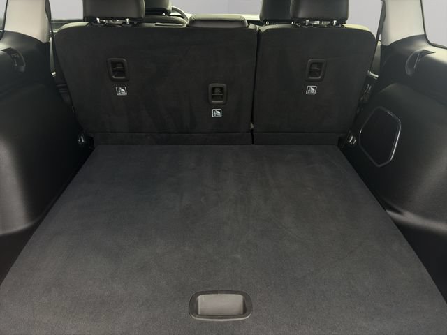 Used 2023 Jeep Grand Cherokee 4WD 4xe image 21