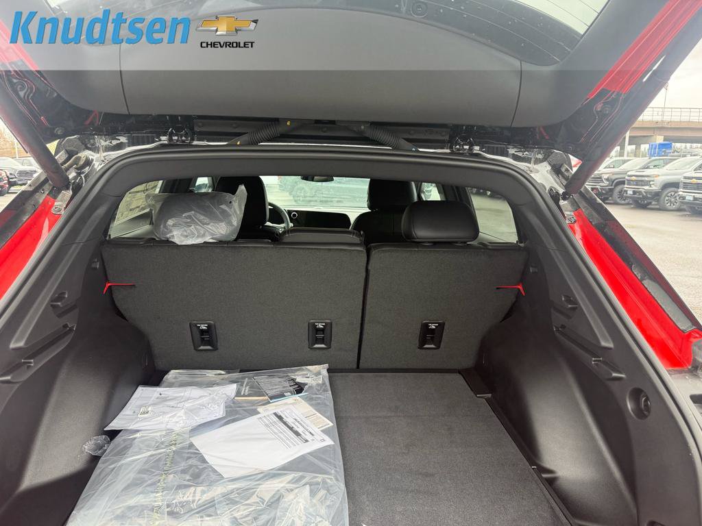 New 2025 Chevrolet Equinox EV RS AWD/4WD image 15