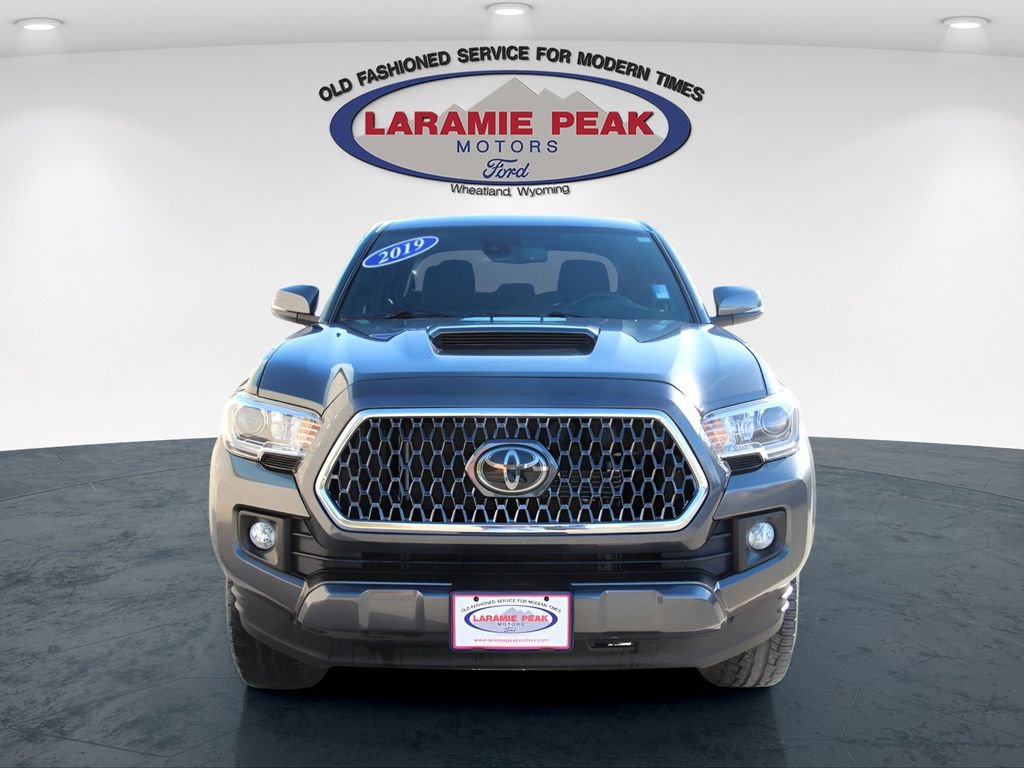 Used 2019 Toyota Tacoma TRD Sport image 6