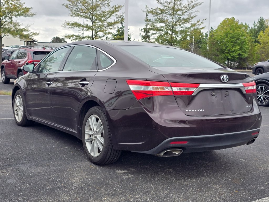 Used 2014 Toyota Avalon XLE FWD image 5